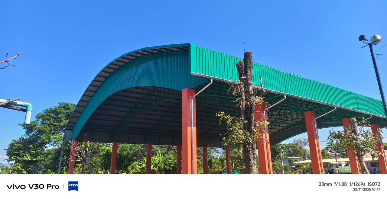 S__30163067_0.jpg - งานก่อสร้างโดมเอนกประสงค์โรงเรียน | https://tnc-design.com