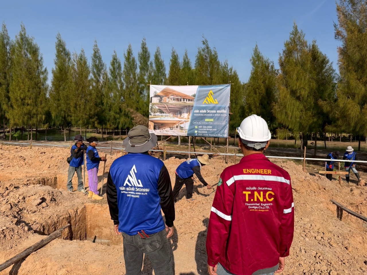 S__30163129_0.jpg - งานก่อสร้างบ้านหรูพร้อมสระว่ายน้ำ | https://tnc-design.com