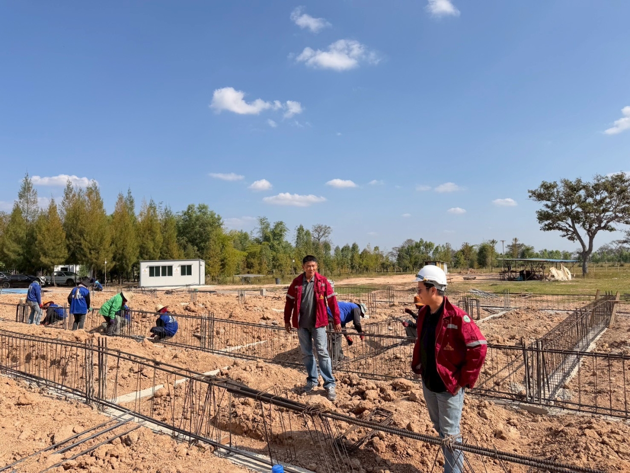 S__30163131_0.jpg - งานก่อสร้างบ้านหรูพร้อมสระว่ายน้ำ | https://tnc-design.com