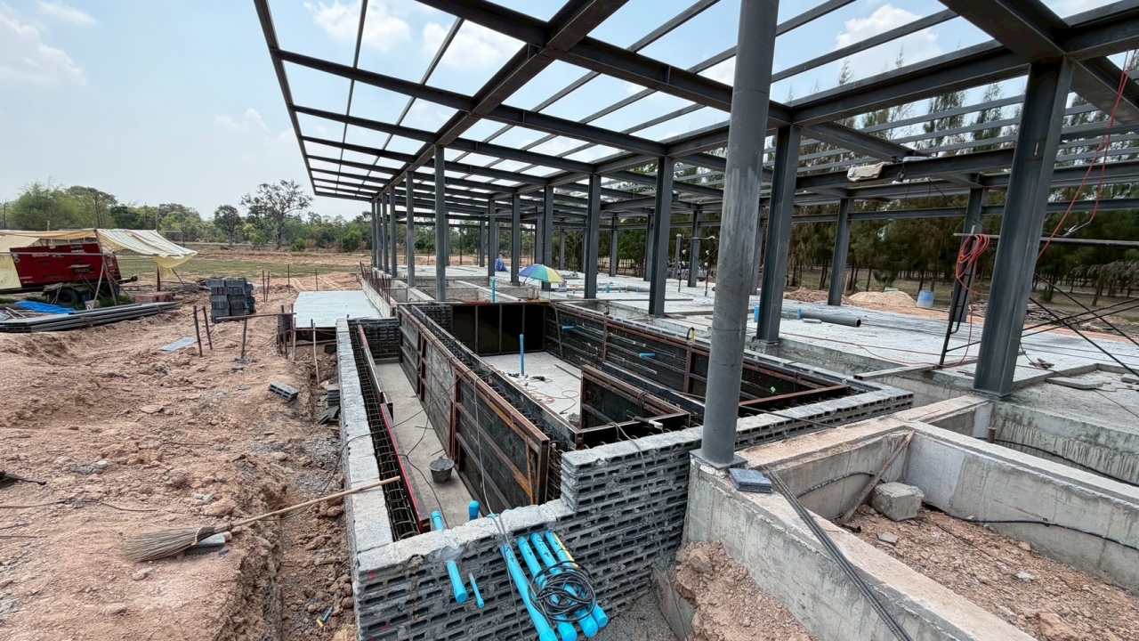 S__30163147_0.jpg - งานก่อสร้างบ้านหรูพร้อมสระว่ายน้ำ | https://tnc-design.com