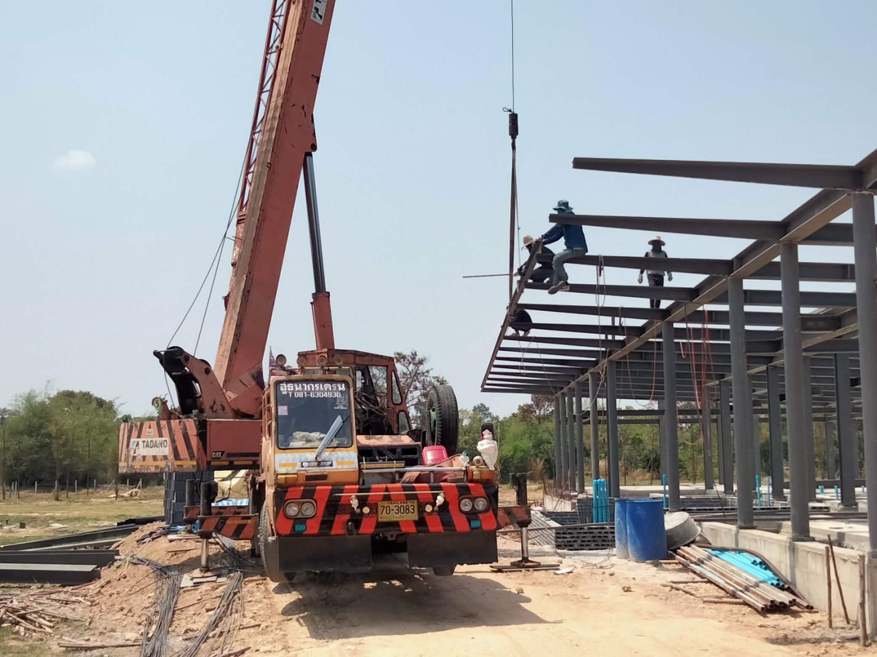 S__30163177_0.jpg - งานก่อสร้างบ้านหรูพร้อมสระว่ายน้ำ | https://tnc-design.com