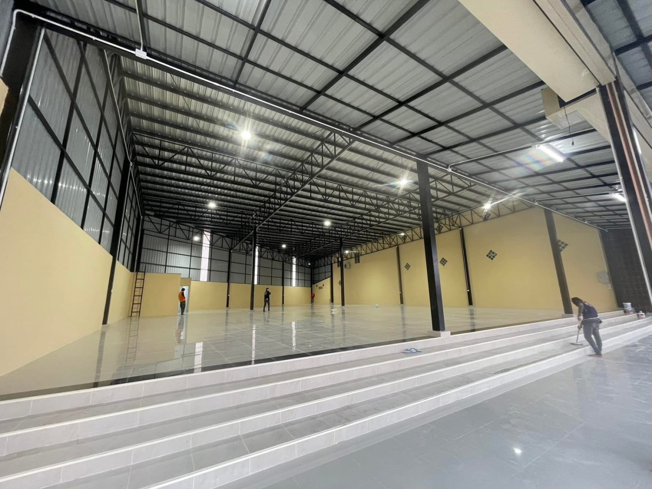 S__30163080_0.jpg - งานก่อสร้างโกดังกระจ่ายสินค้า | https://tnc-design.com